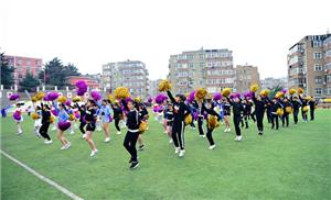 青岛五十六中足球节暨“途家杯”精英足球邀请赛闭幕