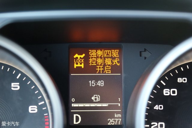 名爵锐腾是不是中型suv,名爵锐腾2015款2.0tgs