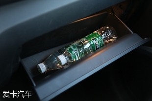 名爵锐腾是不是中型suv,名爵锐腾2015款2.0tgs