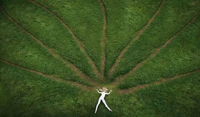 约瑟夫卡什人物摄影作品,摄影师詹姆斯·弗林特摄影作品