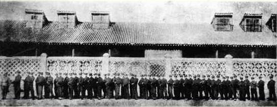 璁板繂涓殑澶師浜斾腑,澶師浜斾腑鍘嗗彶