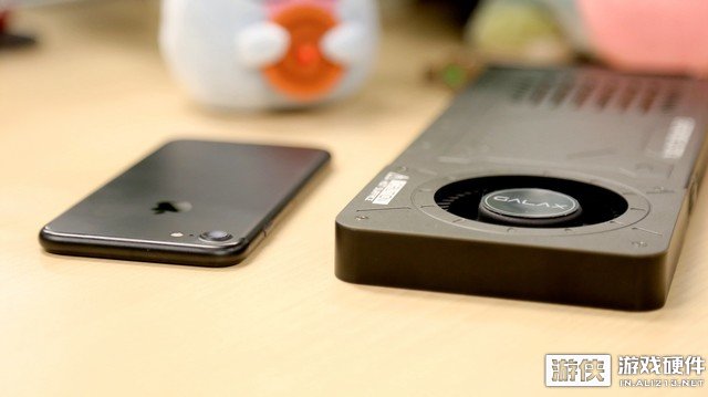 影驰单槽超薄GTX1070评测！轻松搭建SLI多卡平台