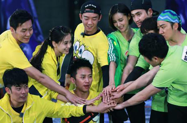 国足逆袭成功,国足赢韩国纪录片