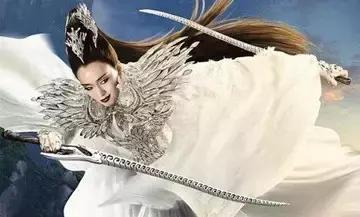 三打白骨精教会了我什么道理,西游记的白骨精有什么特点