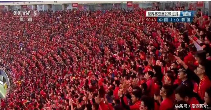 张艺兴领奖说自己是中国人很自豪,张艺兴哪句话让我们支撑到现在