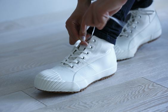 好看耐操不跟风,不一样的小白鞋不一样的你