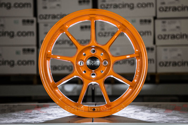 性价比最佳的18寸轻量化轮毂,超轻高级感18寸轮毂