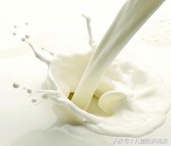 婴幼儿奶粉该怎么去辨别真假?