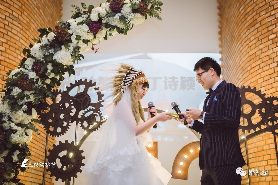 巴洛克复古黑色奢华皇冠新娘头饰,皇冠新娘头饰2022款白纱珍珠