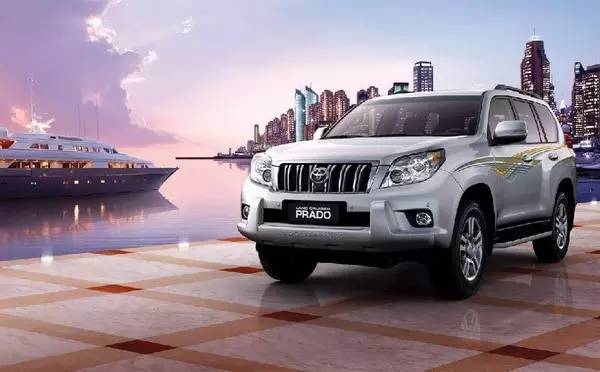 今天我去买车了！大伙看看劳斯莱斯幻影怎么样