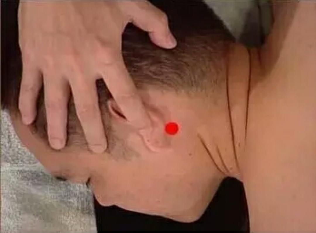 脑中风最佳抢救时间是多久,如何急救脑中风发作