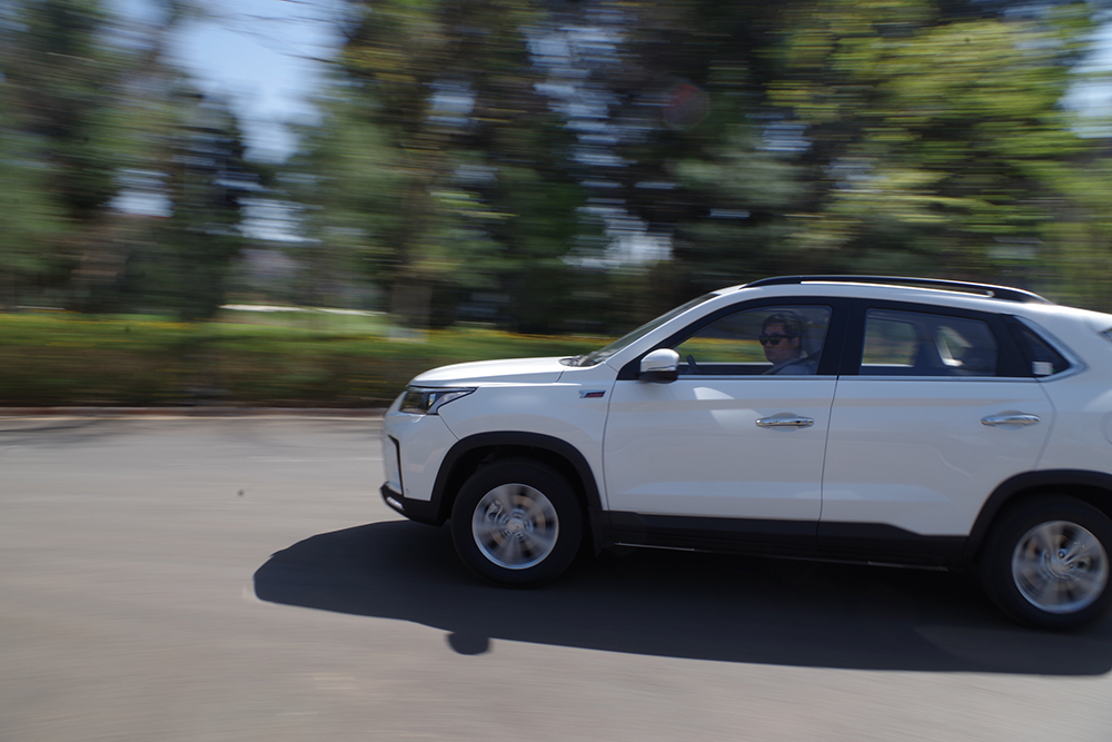 北汽幻速s6对比雷克萨斯,北汽幻速s517款换雷克萨斯长标