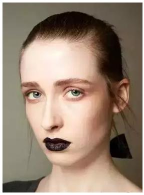 温柔好用的豆沙色产品,除了大牌,还有这些平价替代品