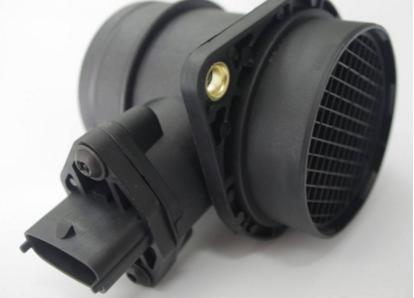 行驶中摘挡熄火怎么回事,车辆行驶中摘空挡后熄火什么原因