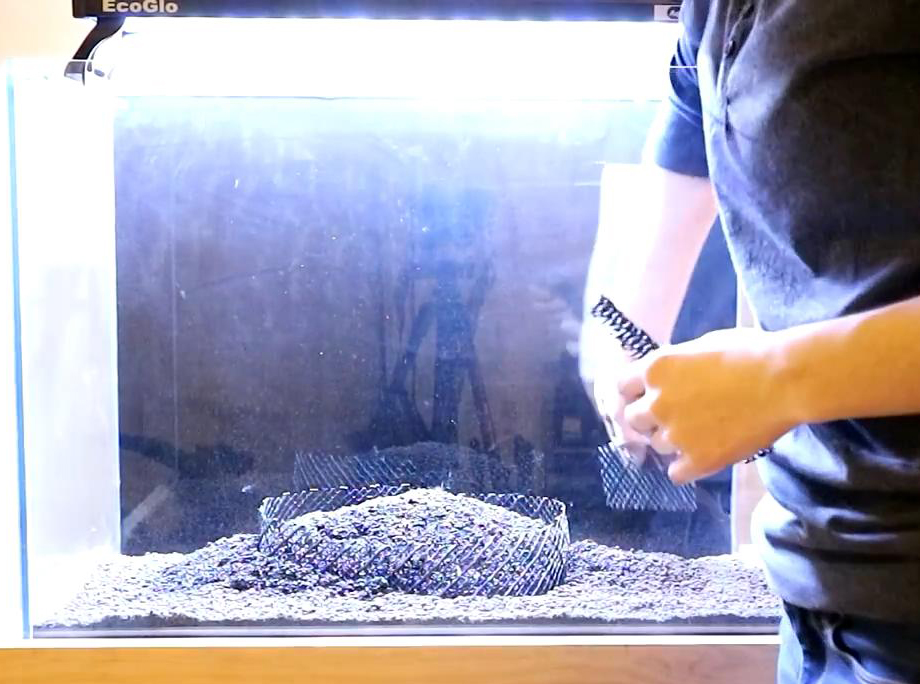 怎么会让水草泥不滑坡,水草泥防止滑坡