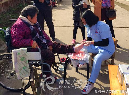 南阳福利院爱心公益活动,南阳市爱心人士捐赠