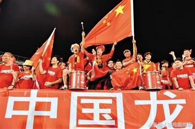 中国国家队，你像一回爷们吧