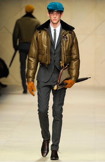 世界十大服装品牌男装,男装t恤夏季世界品牌大全