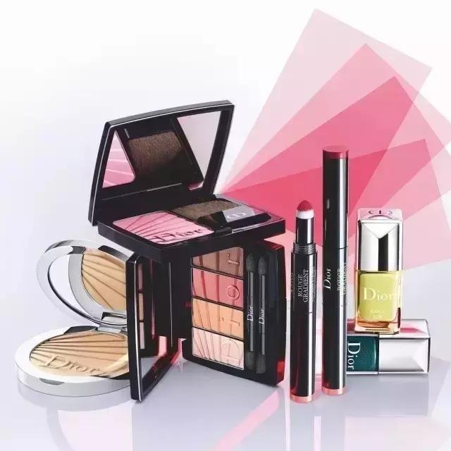 2020各大美妆品牌新春限定款集锦 (美妆界明星彩妆产品推荐)