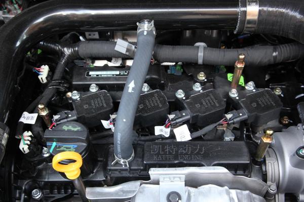 宋楠：甩开套路试驾1.3T北汽幻速S5