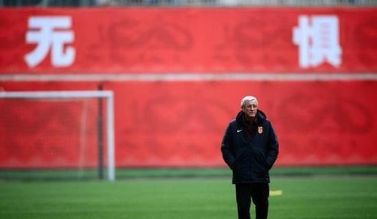 从中国队1:0韩国队,看作文素材从哪里来