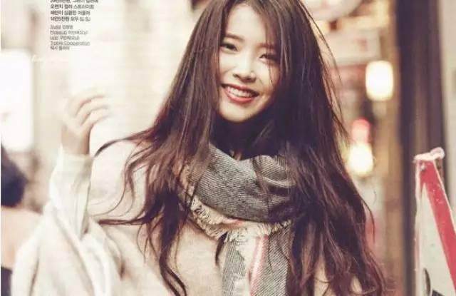 怎么拥有一头乌黑柔顺的头发,光滑柔顺的头发给人的感觉