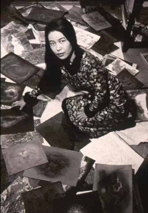 草间弥生9岁精神病33岁爱59岁老头,维持十年无性恋爱