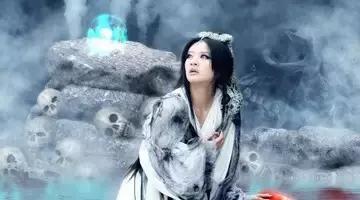 三打白骨精教会了我什么道理,西游记的白骨精有什么特点