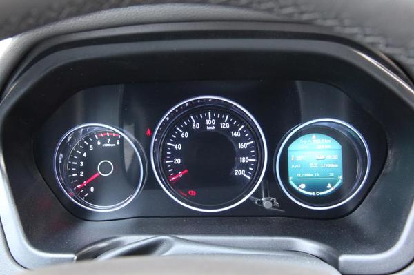 宋楠：甩开套路试驾1.3T北汽幻速S5