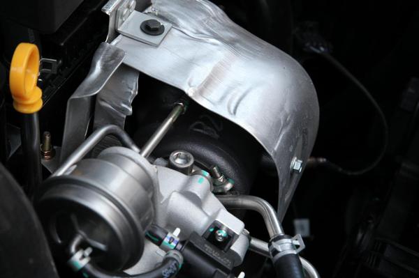 宋楠：甩开套路试驾1.3T北汽幻速S5