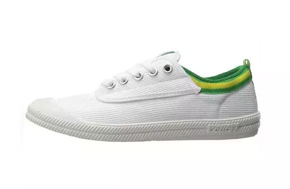 好看的小白鞋应该怎么买,如何买一双便宜又好穿的小白鞋