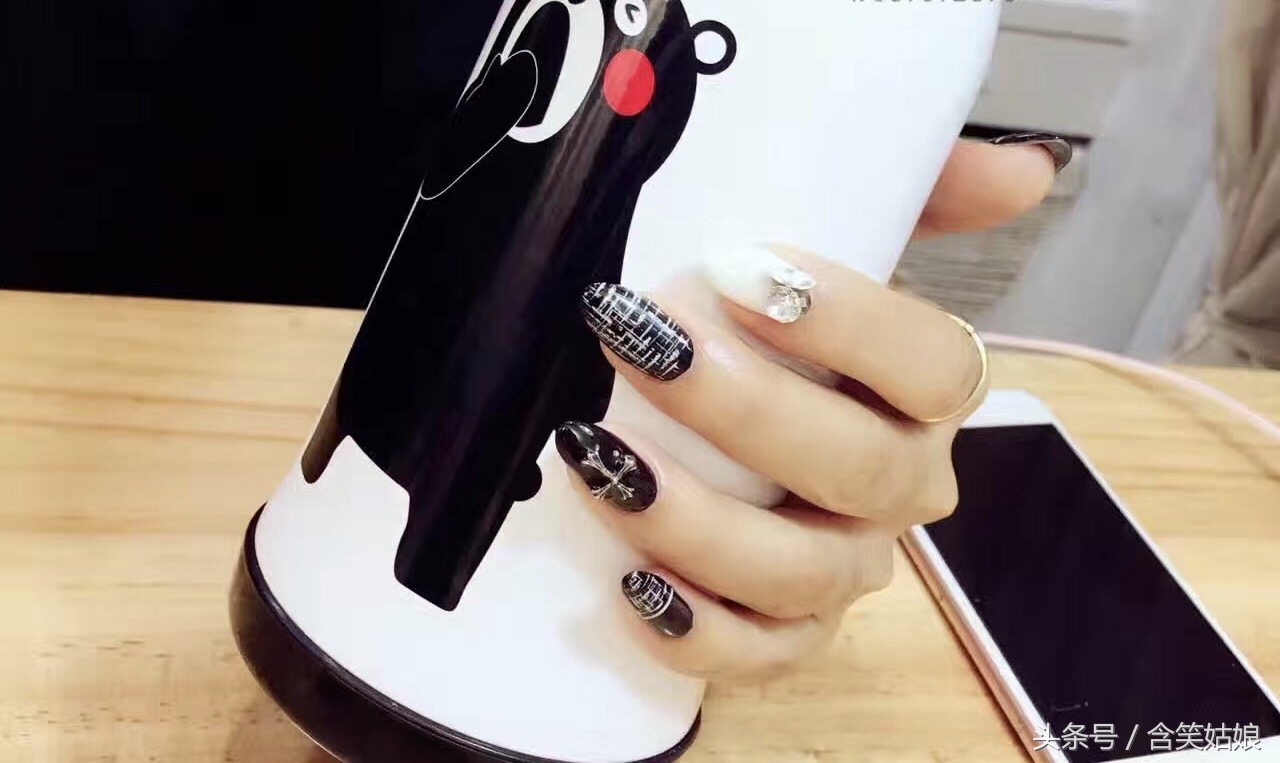 美甲油为什么会缩胶,甲油胶缩胶怎么回事