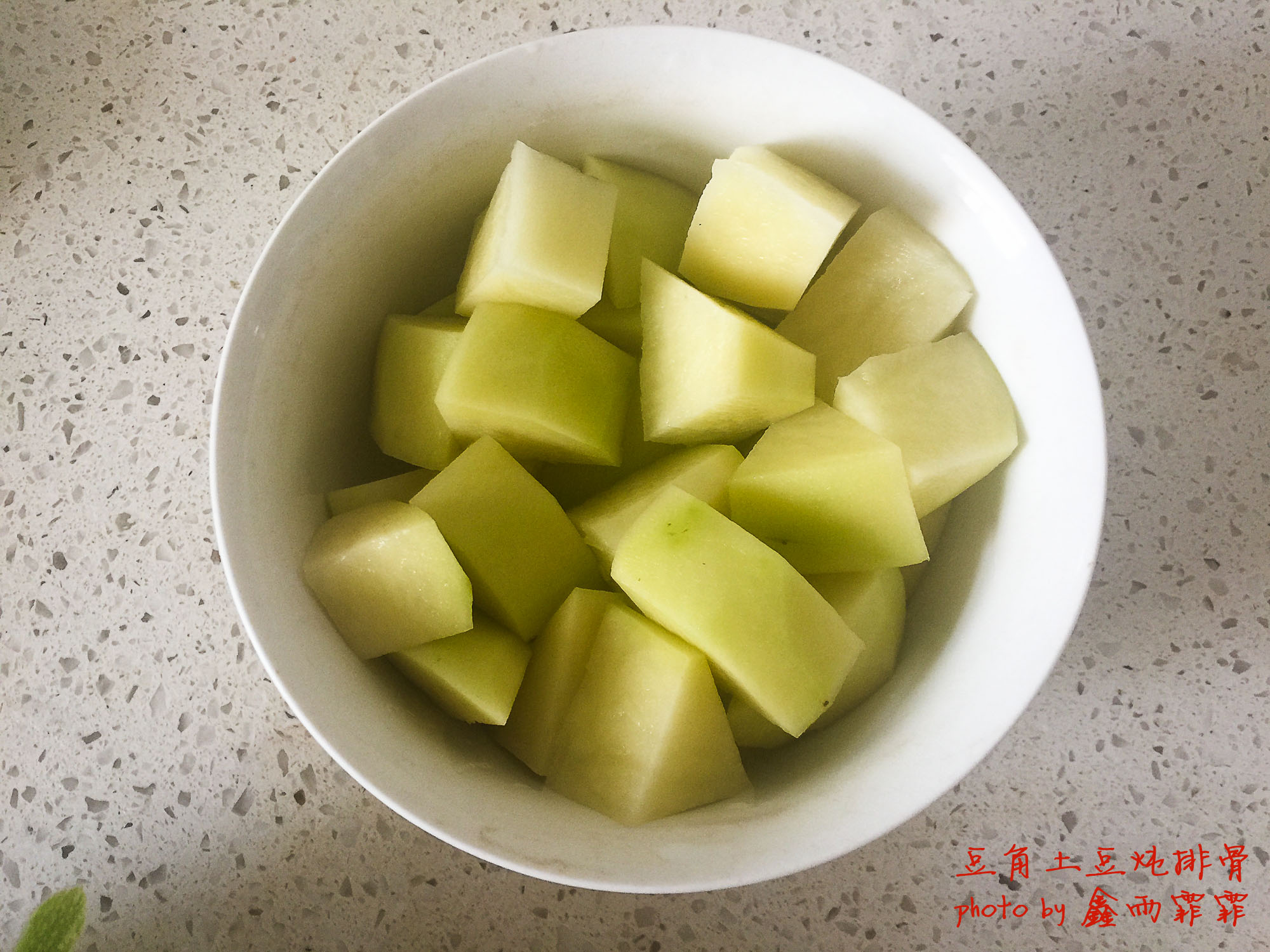 为什么自己做的排骨嚼不动,排骨做时腥味特别大什么原因