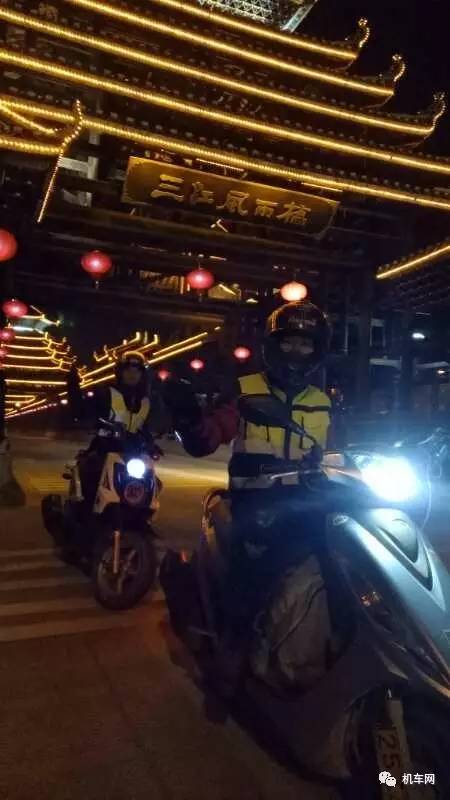 车友风采,遇到摩托车后,感觉每天都是热恋