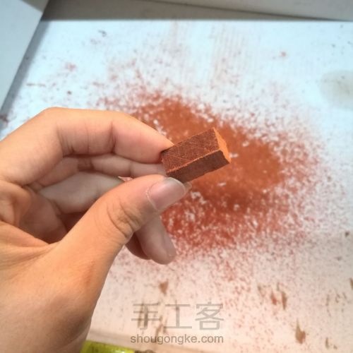 香槟金箔与木吊坠