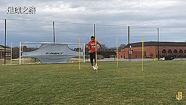 足球带球节奏变化的练习,普通带球变化节奏技巧