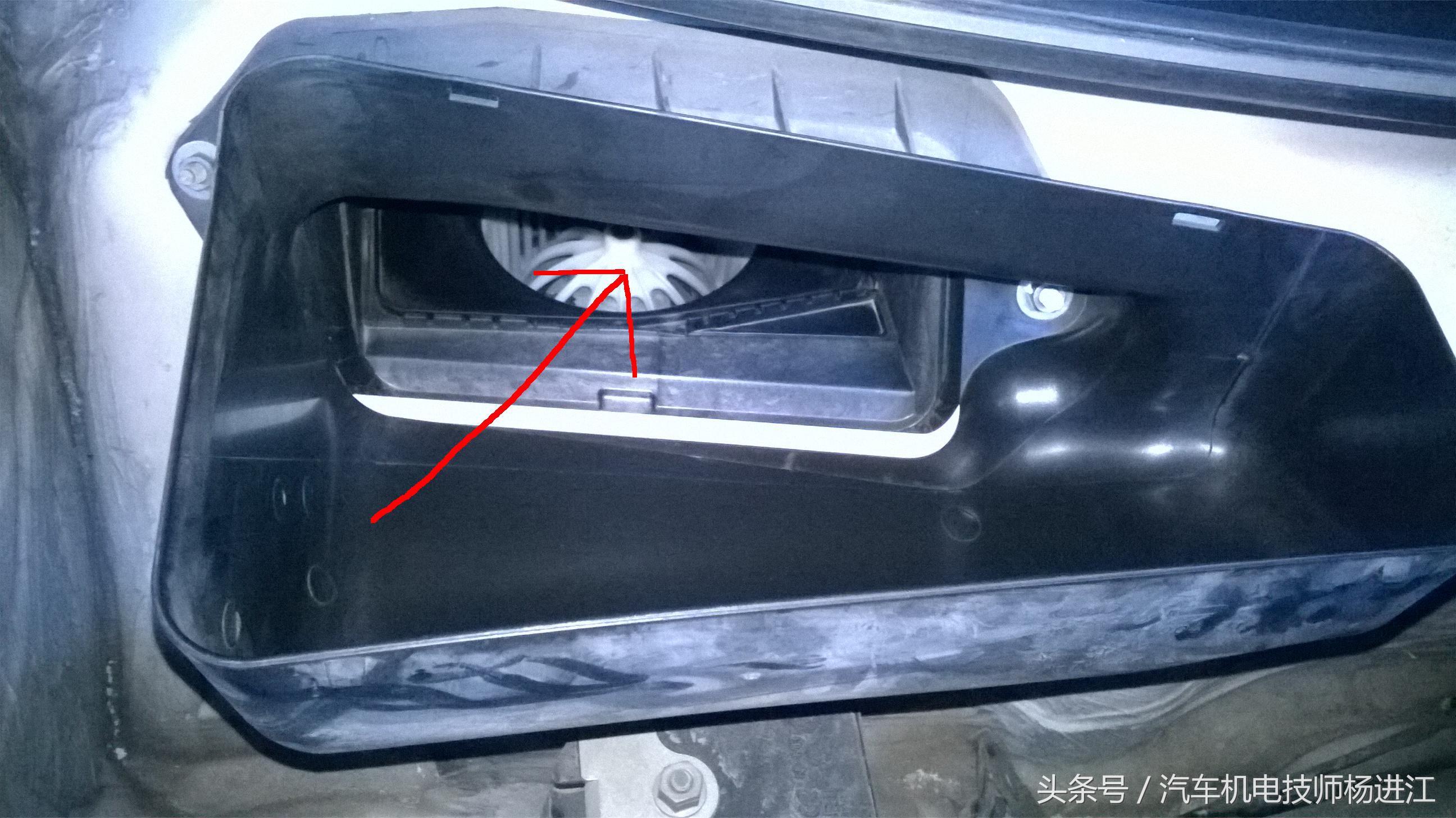 汽车空调进风系统清理,您的爱车清洗空调系统了吗