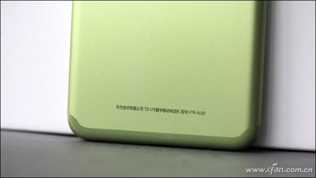 华为p10是徕卡镜头吗,华为p30徕卡三摄评测