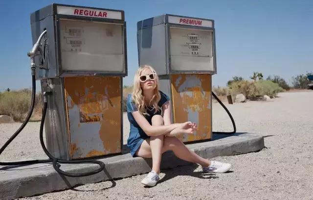 好看的小白鞋应该怎么买,如何买一双便宜又好穿的小白鞋