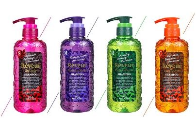 怎么拥有一头乌黑柔顺的头发,光滑柔顺的头发给人的感觉