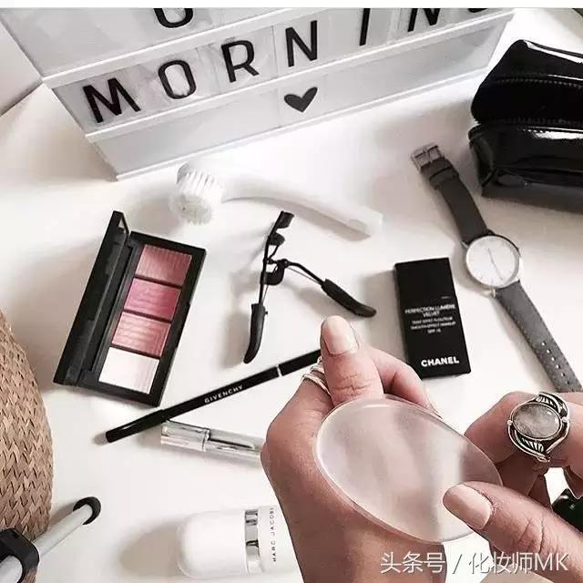 这些口红复古又高级,眼影口红推荐学生党