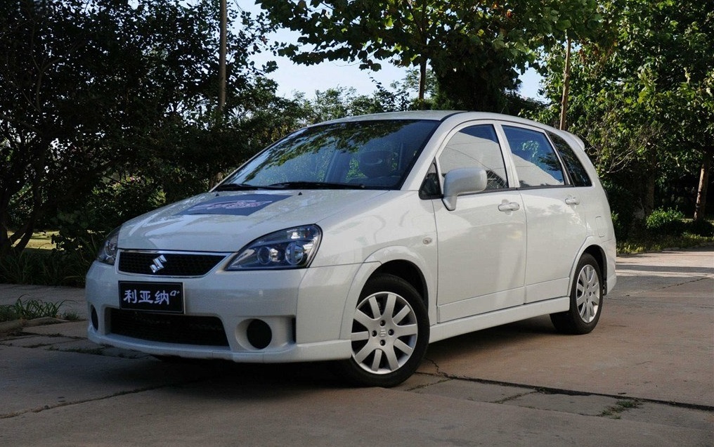 这辆两厢轿车不到5万,进口发动机大空间超级耐用但几乎无人知