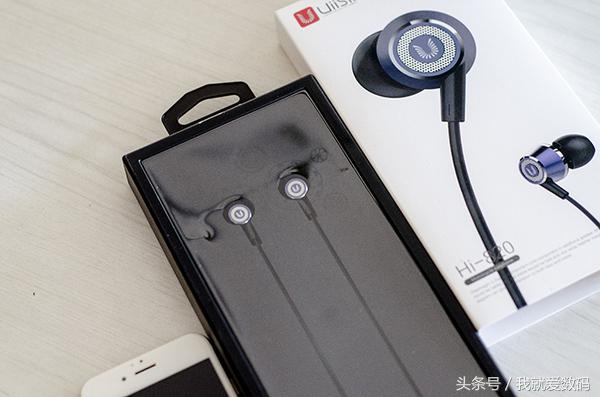 uiisii圈铁耳机,uiisii有线耳机音质怎么样