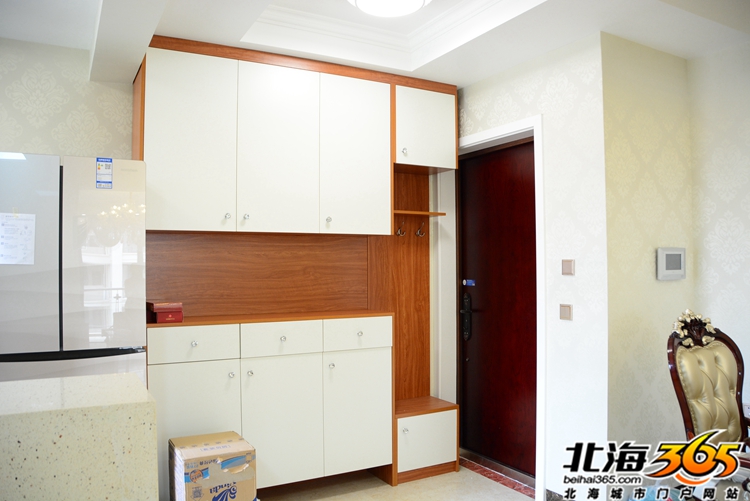 海岸华府三房,海岸华府3室