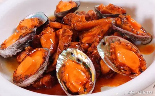 烟台小伙唱传奇,烟台小伙给老爸唱歌感动了评委