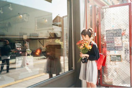 啦啦旅行-旅漂三年,边旅行边房,她靠什么生活?!