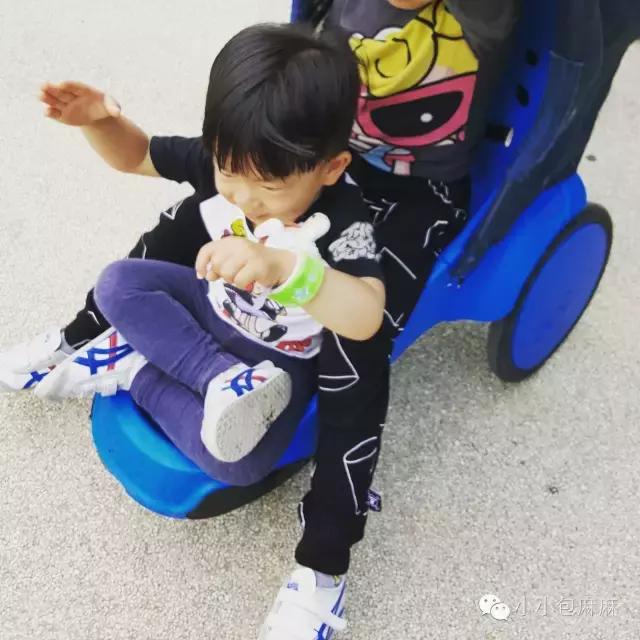 小白鞋挑什么颜色,小白鞋测评推荐