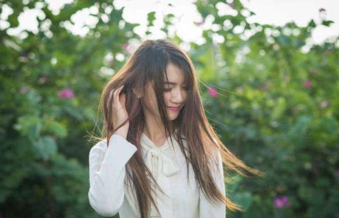 前妻借钱该不该借,前妻坚持向我借钱什么心态