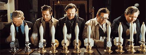 成军20年的*月天五**写满了我们青春,但他们做的潮牌真的丑爆了