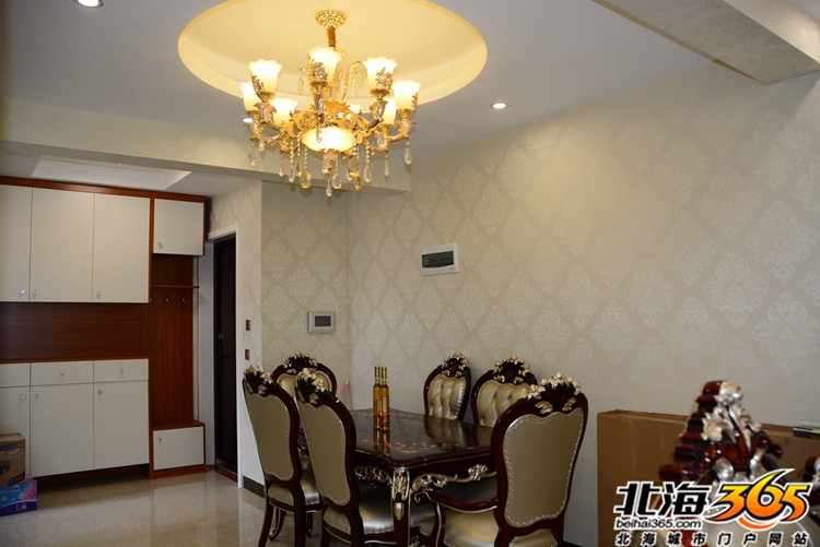 海岸华府三房,海岸华府3室